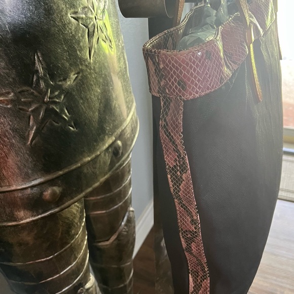 Consuela - Picture 11 of 11